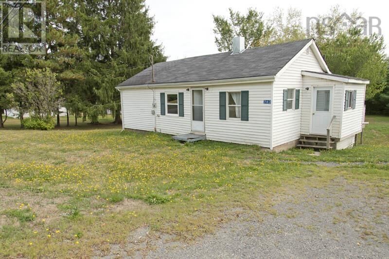 Photo de la propriété:  743 Falmouth Back Rd  NS B0P 1P0 