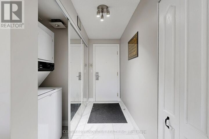Property Photo: 1000 The Esplanade North 501 ON L1V 6V4