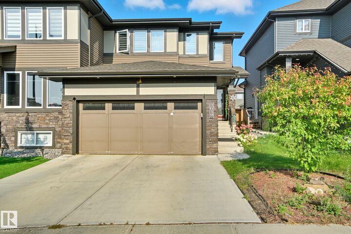 2039 Wonnacott Way SW  Edmonton AB T6X 2J4 photo