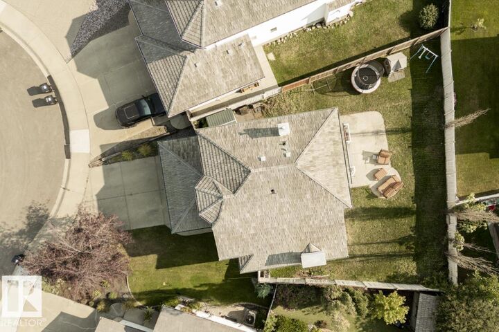 Property Photo:  872 Nottingham Boulevard  AB T8A 5V2 