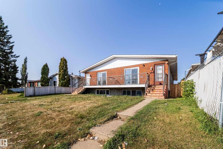 12748/50 85 St Street NW  Edmonton AB T5E 2Y7 photo