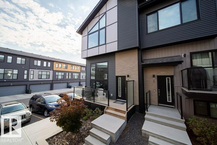 Property Photo:  50 Ebony Boulevard 73  AB T8H 2X4 