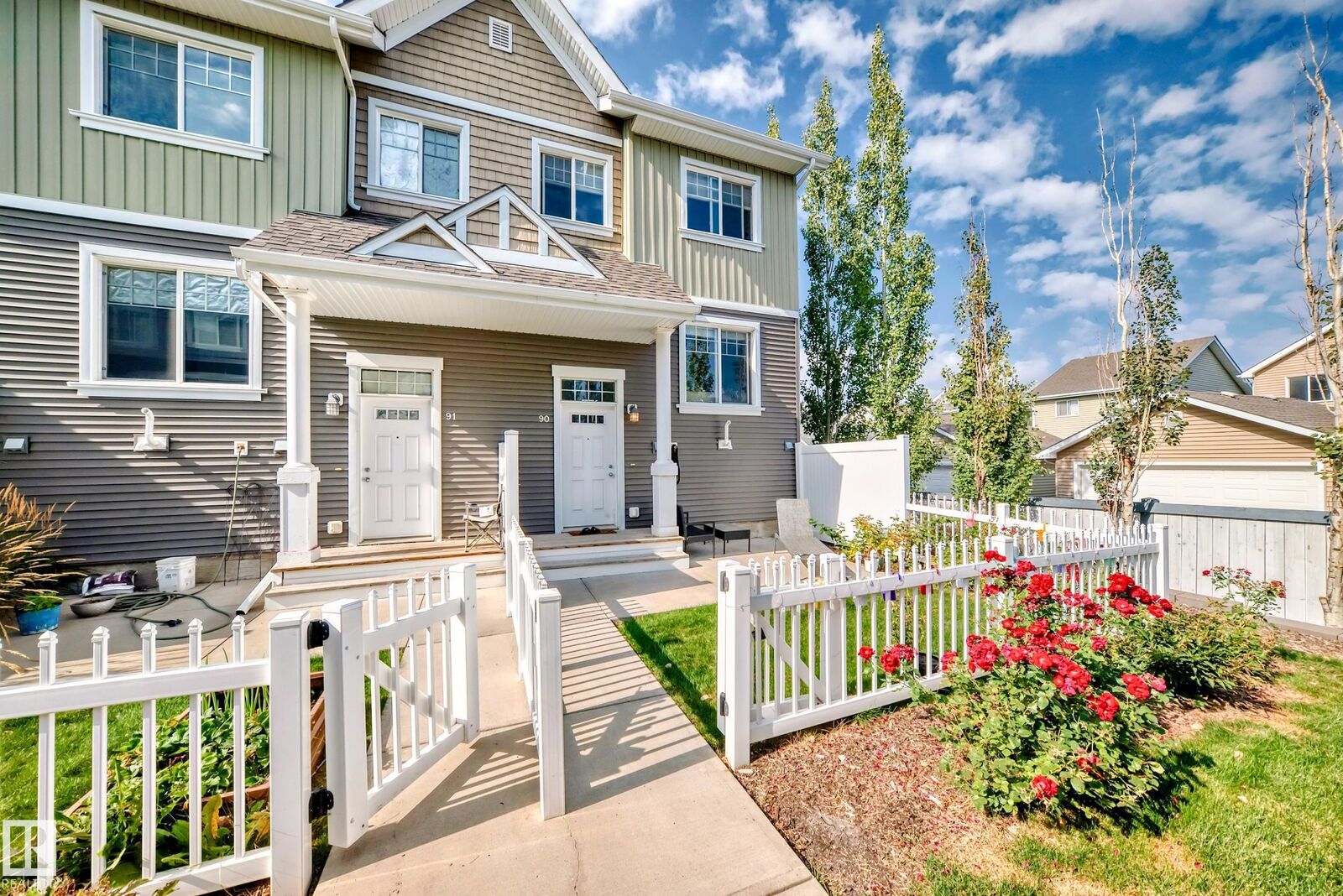 Property Photo:  4050 Savaryn Drive SW 90  AB T6X 1R8 