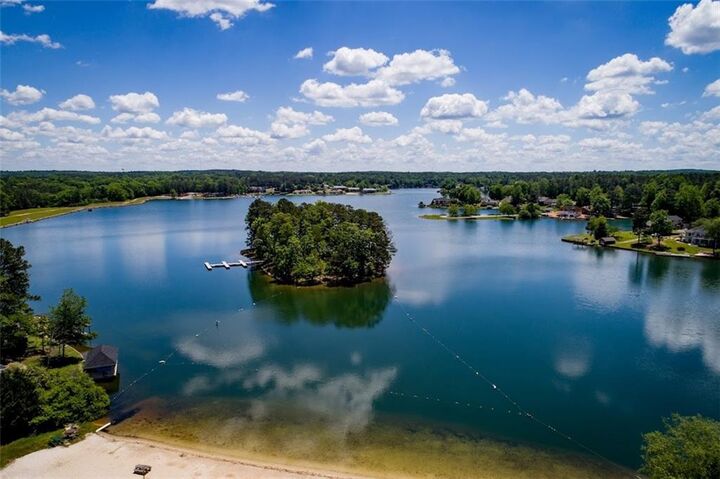 Property Photo:  1252 Heritage Drive  GA 30180 