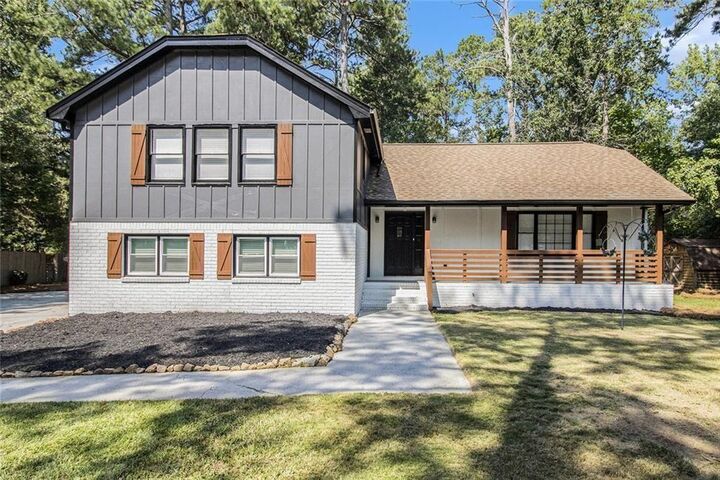 2180 E Chester Circle SE  Conyers GA 30013 photo