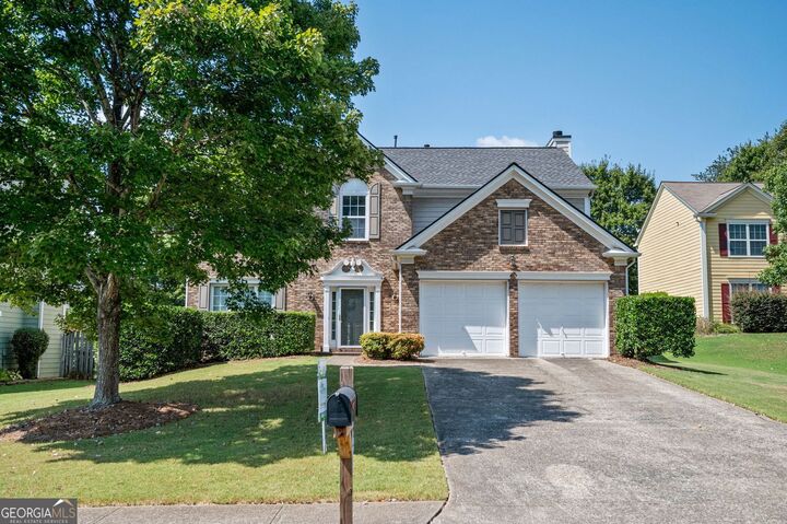 Property Photo: 671 Glenbarrett Court NE GA 30066
