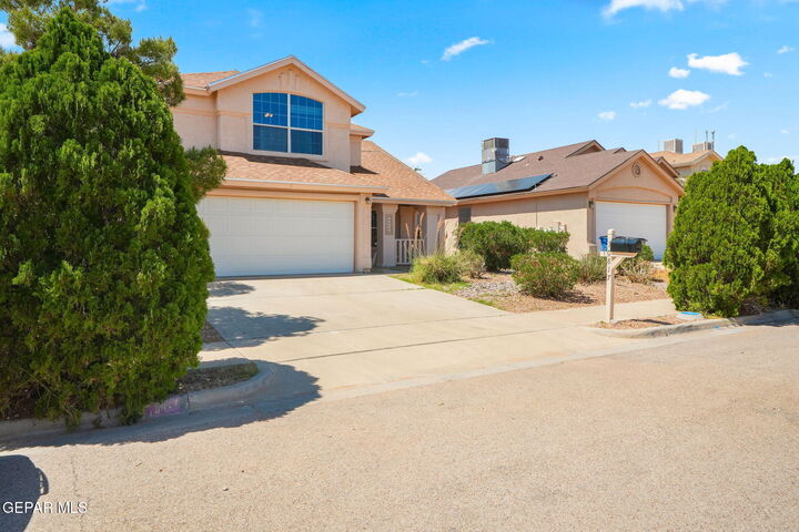 Property Photo:  10817 Walden Pond Street  TX 79924 