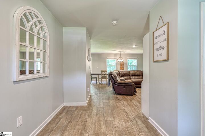 Property Photo:  1281 Twin Bridge Road  SC 29341 