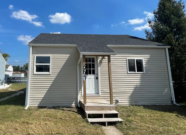 561 Grayton Road  Kingsford Heights IN 46346 photo