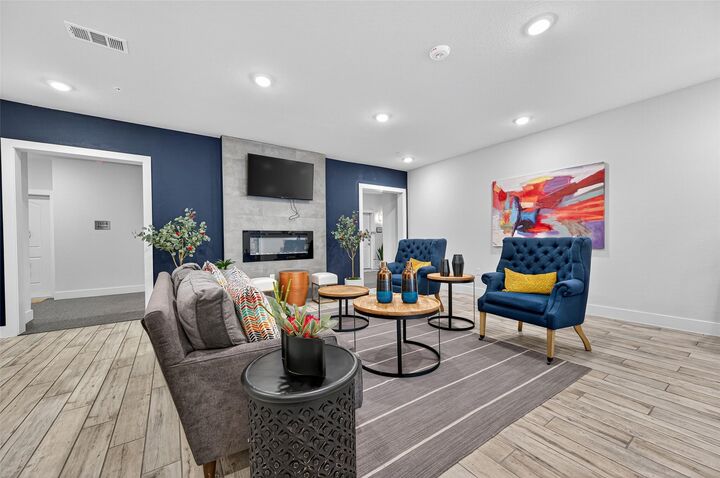 Property Photo:  6804 Westview Drive 1207  TX 77055 