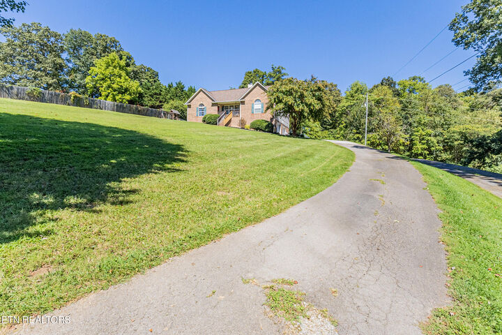 Property Photo: 8434 Coppock Rd TN 37721