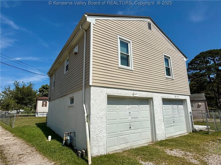 Property Photo:  104 Graceland Circle  WV 25309 