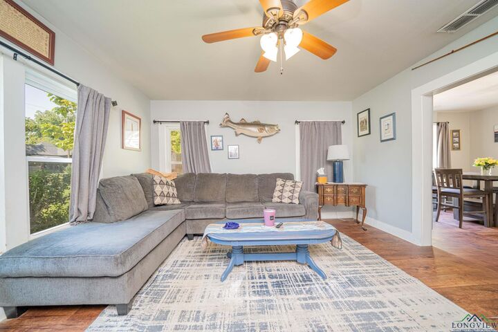 Property Photo:  507 N Trinity St  TX 75644 