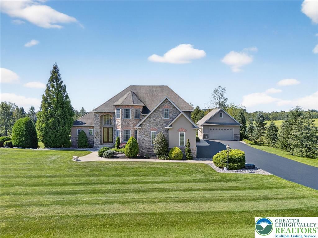 Property Photo:  5820 Harvest Place  PA 18078 