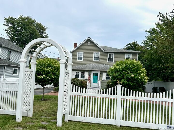 Property Photo:  51 Furman Lane  NY 11772 