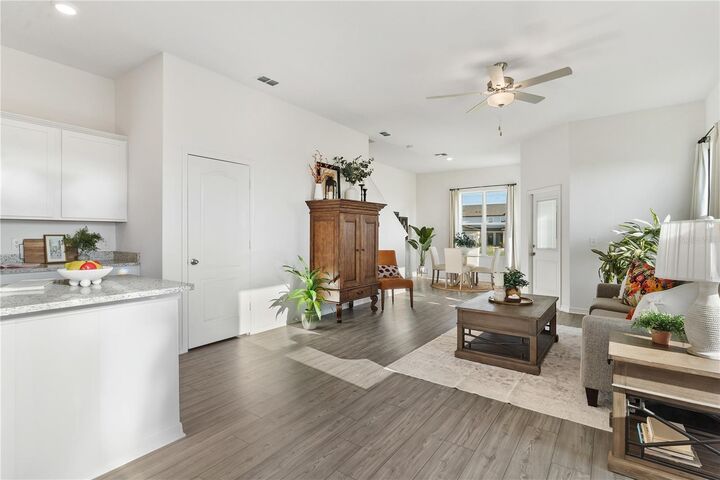 Property Photo: 684 Poppy Lane FL 33838