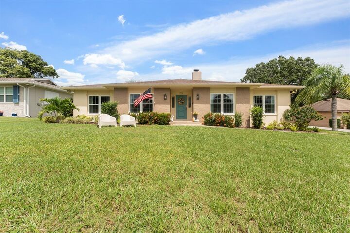 Property Photo:  1736 Wilshire Court  FL 33813 