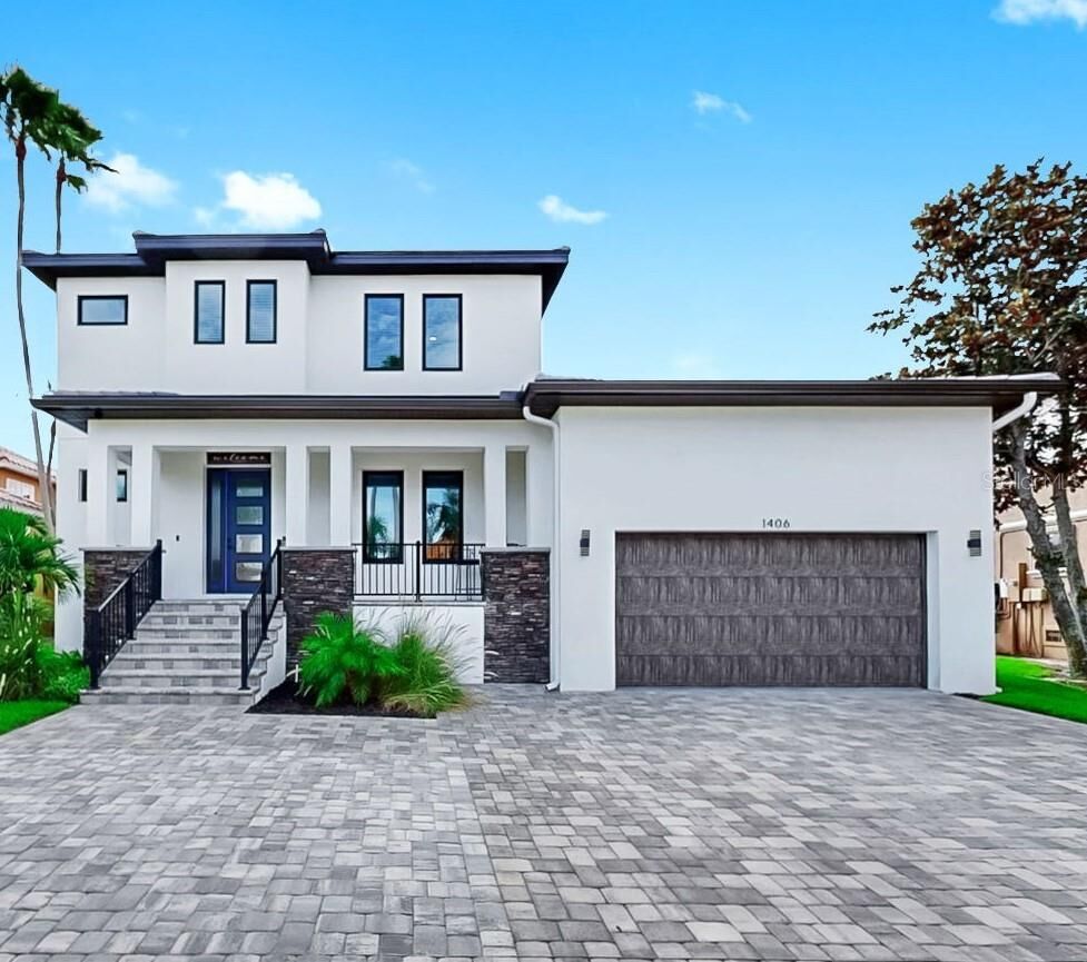 Property Photo:  1406 Alhambra Drive  FL 33572 