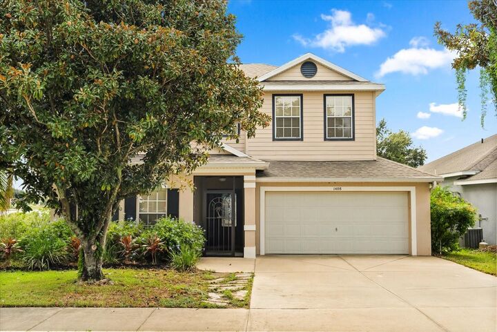 Property Photo:  1408 Kellogg Drive  FL 32778 