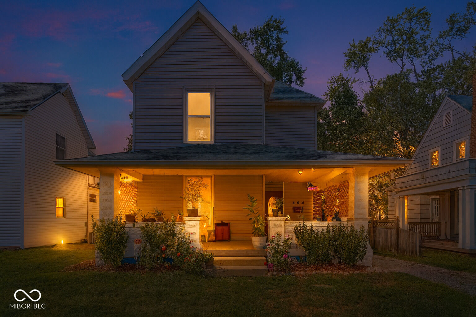 Property Photo: 404 N Lincoln Avenue IN 46001