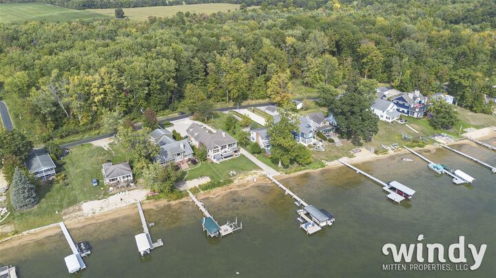 Property Photo: 8216 Windermere Landing MI 49098-9728