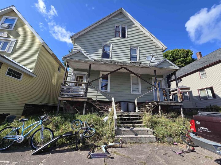 139 S Pewabic Street  Laurium MI 49913 photo