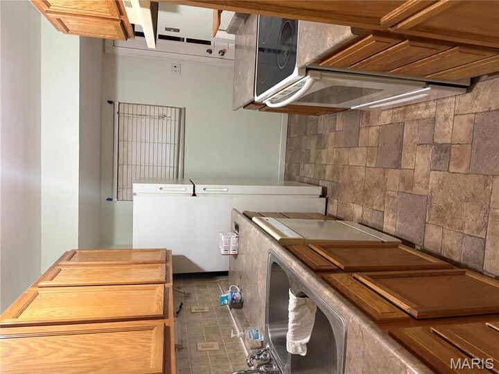 Property Photo: 10655 Glen Garry Road MO 63137