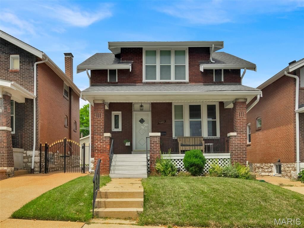 Property Photo:  4961 Neosho Street  MO 63109 