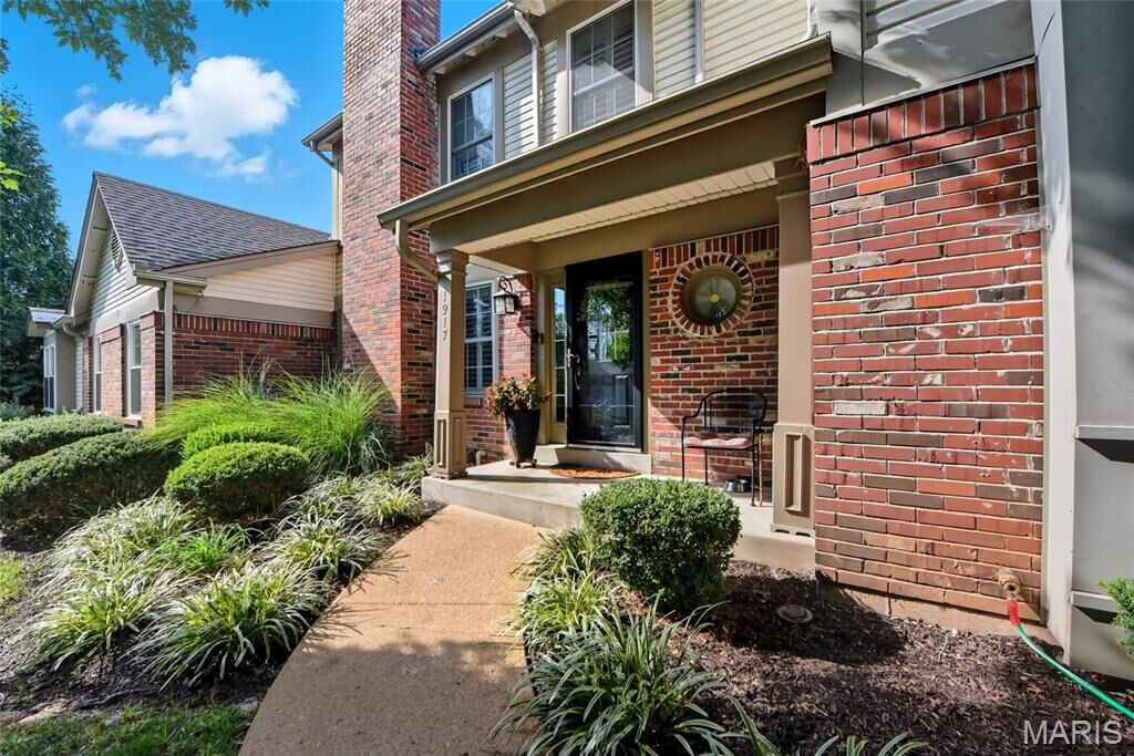 Property Photo:  1917 Dewitt Ridge Drive  MO 63017 