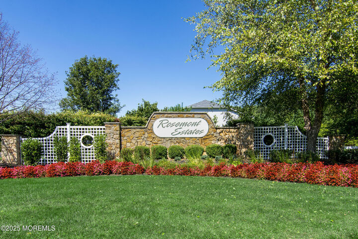 Property Photo:  108 Scarborough Way  NJ 07746 