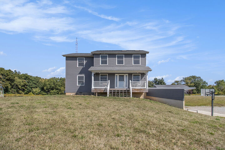5611 S Adrian Highway  Adrian MI 49221 photo