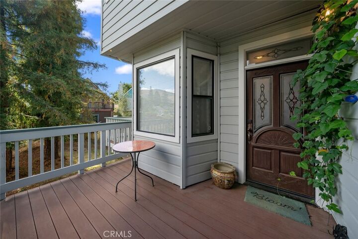 Property Photo:  717 Islay Street  CA 93401 