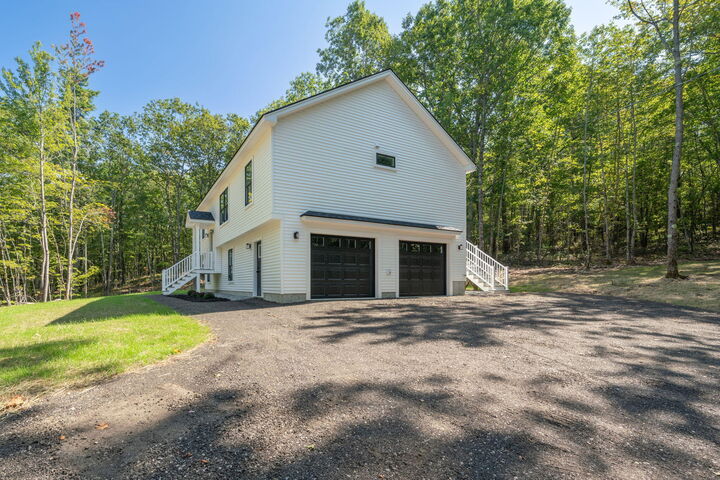 Property Photo:  8 Smith Lane  ME 04002 