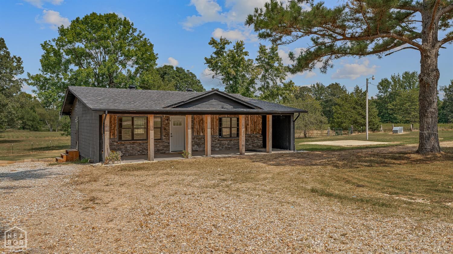 Property Photo:  513 County Road 779  AR 72405 
