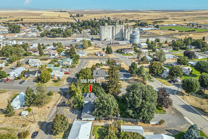 Property Photo:  506 SE Pope Ave  WA 99185 