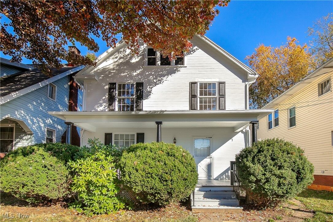 Property Photo:  1237 18th Street NW  OH 44703 