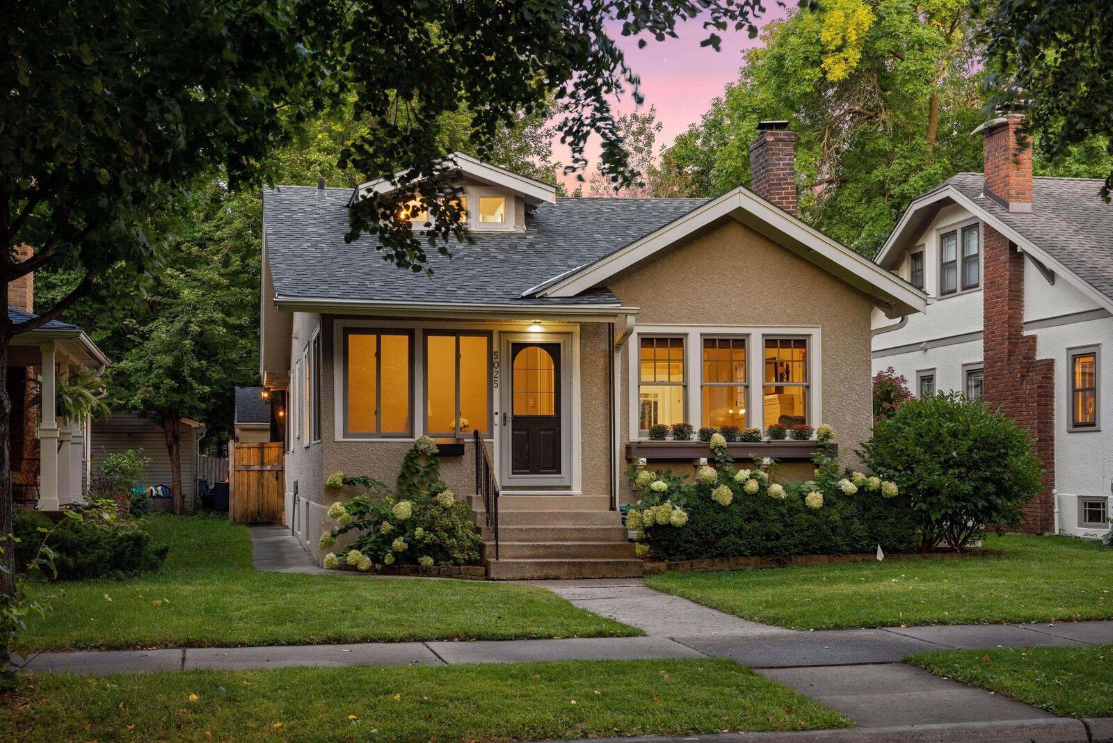 Property Photo:  5025 Russell Avenue S  MN 55410 
