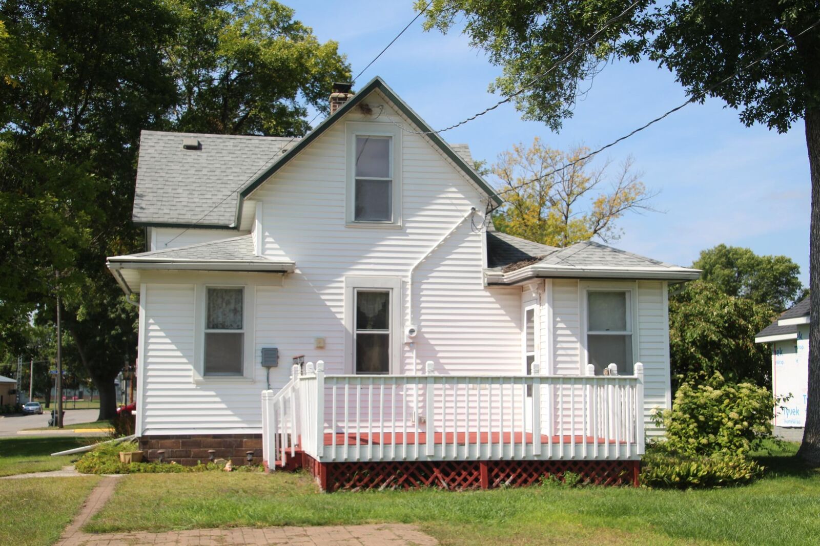 Property Photo:  451 2nd Street E  MN 55342 