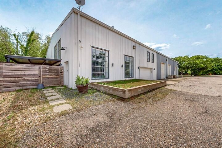 Property Photo: 12005 Cleveland Gibbs TX 76262