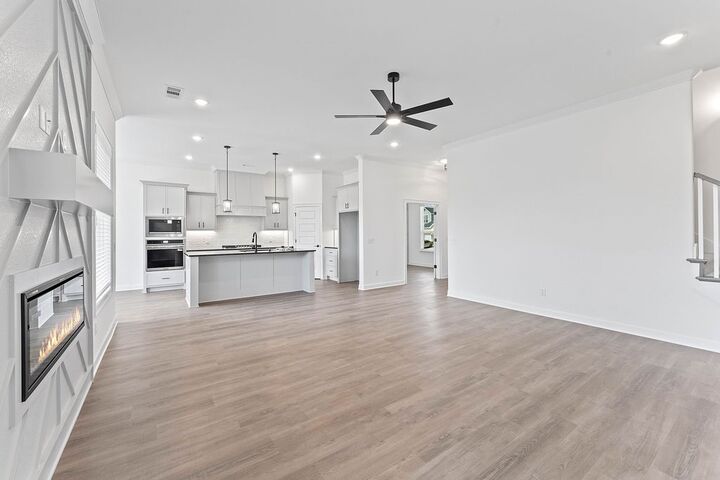 Property Photo:  1905 Ferguson Street  AR 72751 