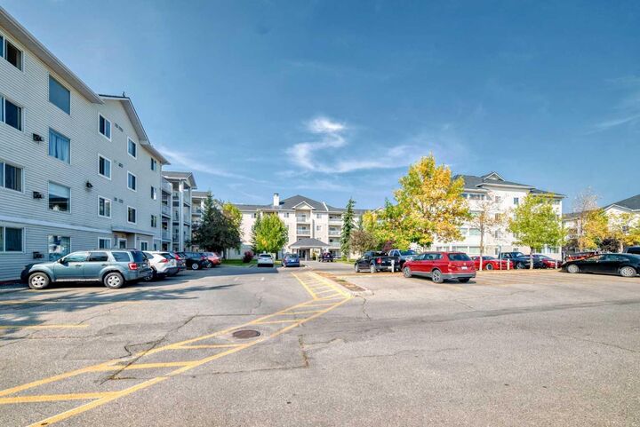 6224 17 Avenue SE 2205  Calgary AB T2A 7X8 photo