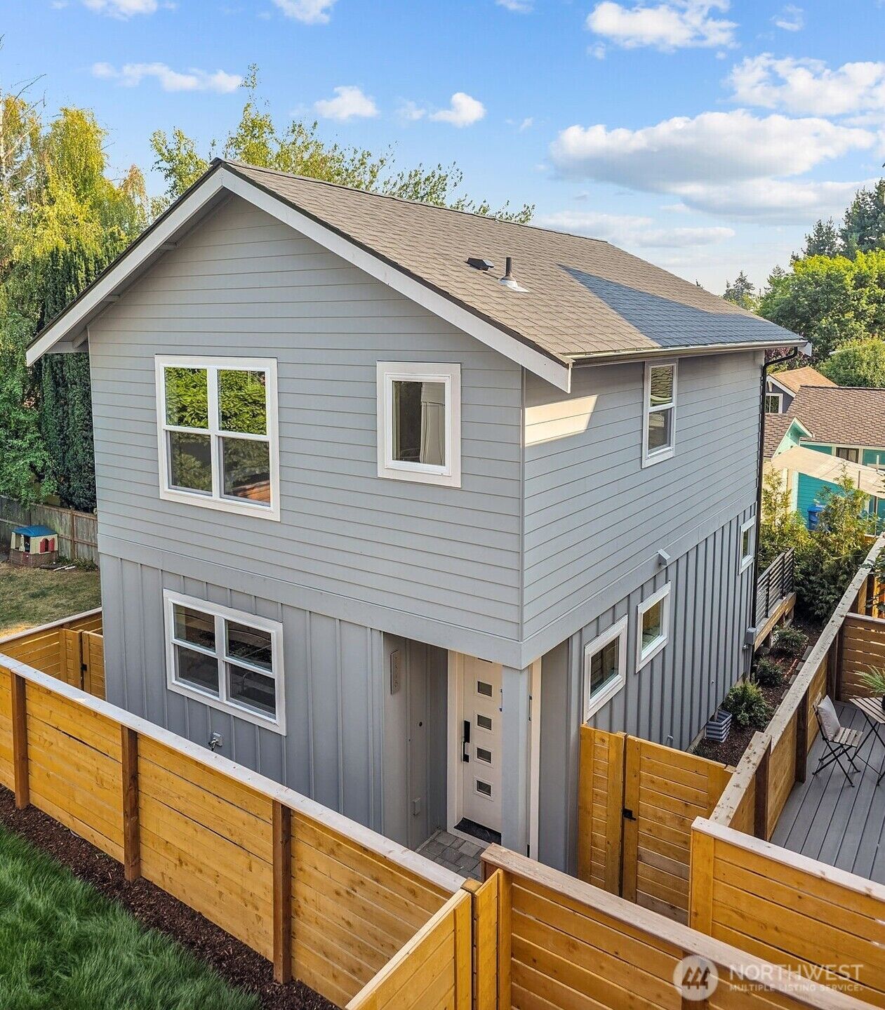 Property Photo: 7348 22nd Avenue NW WA 98117