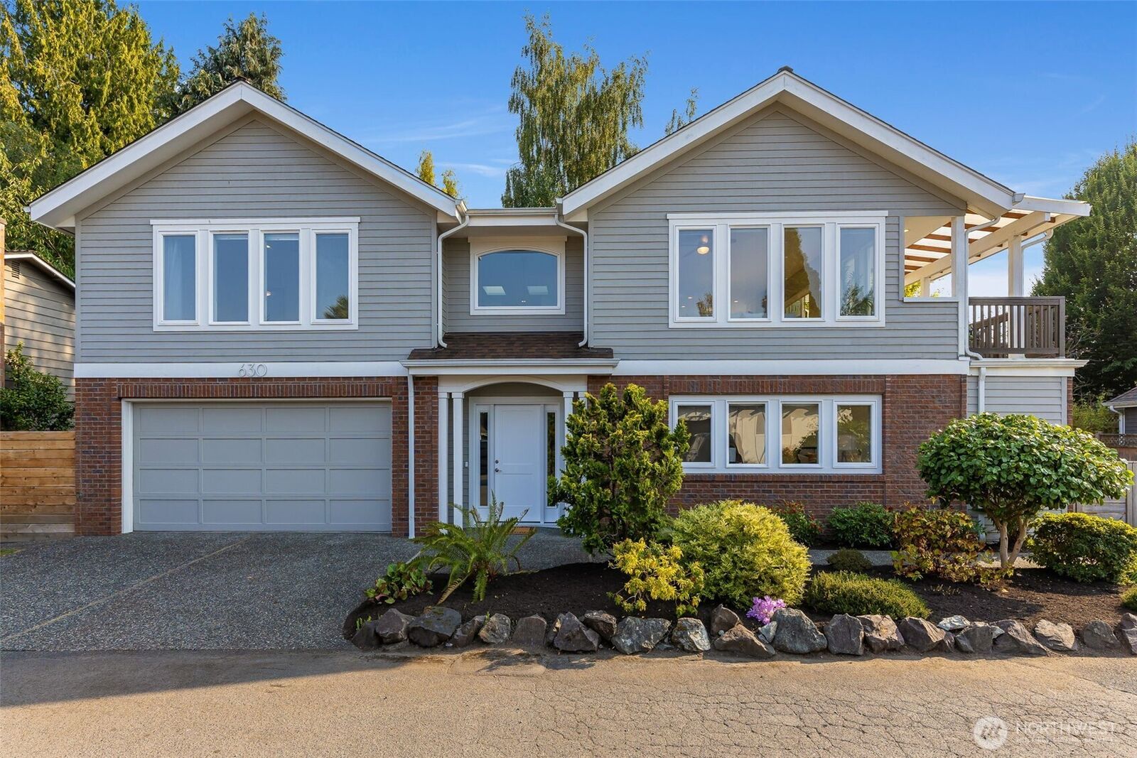 Property Photo: 630 Giltner Lane WA 98020