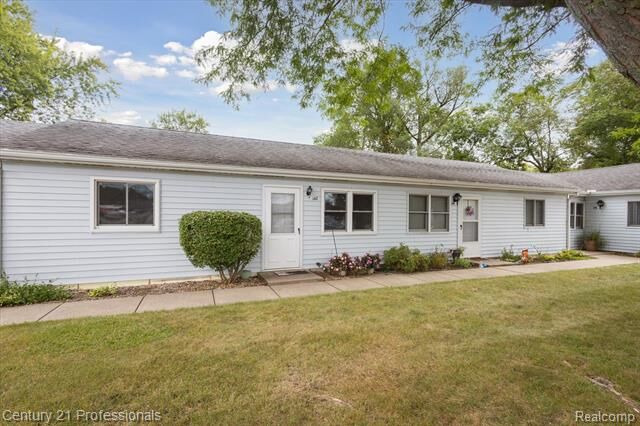 Property Photo:  142 Irwin Street  MI 49230 