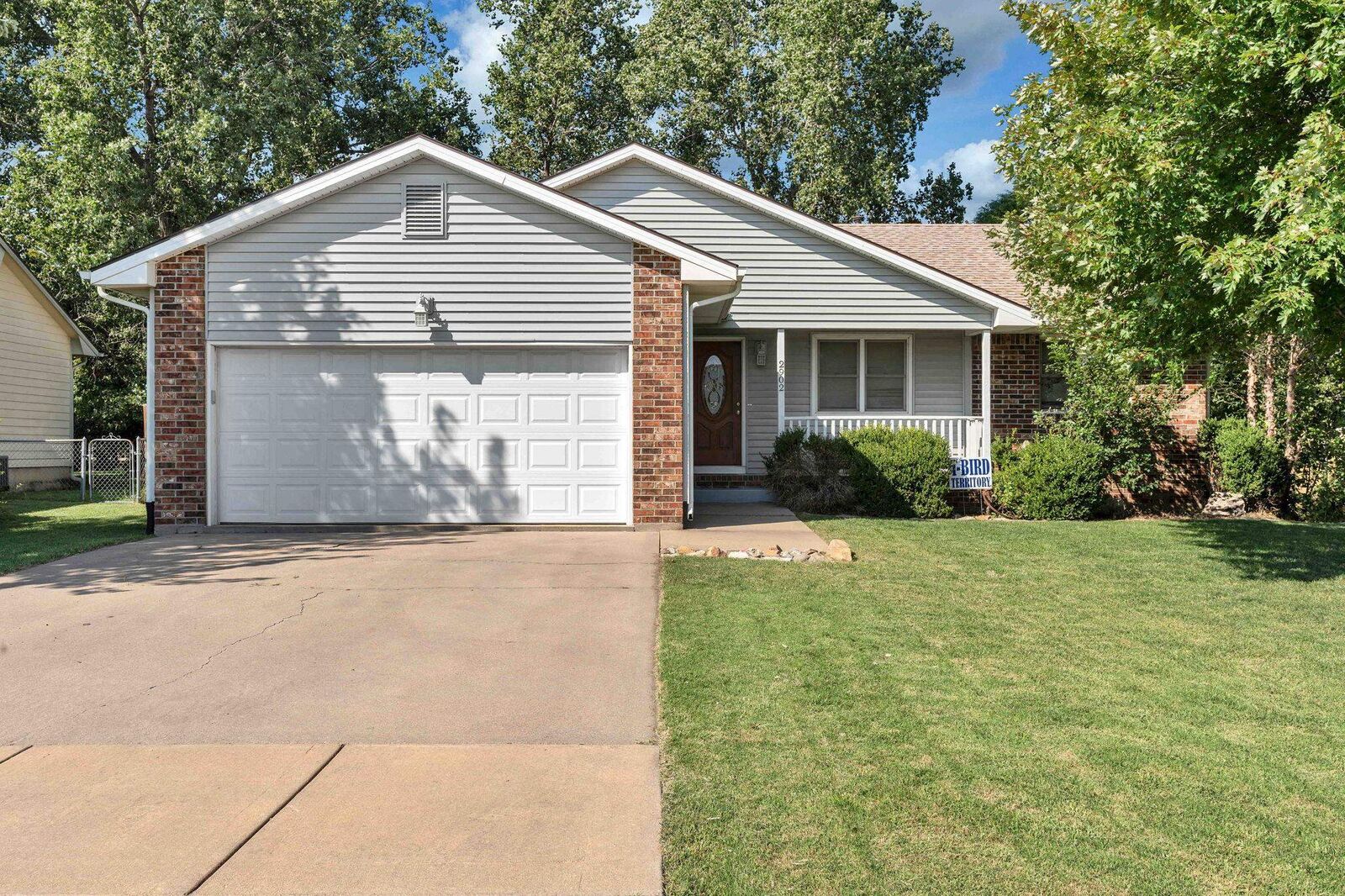 Property Photo:  2902 W 3rd Ave  KS 67042-3002 