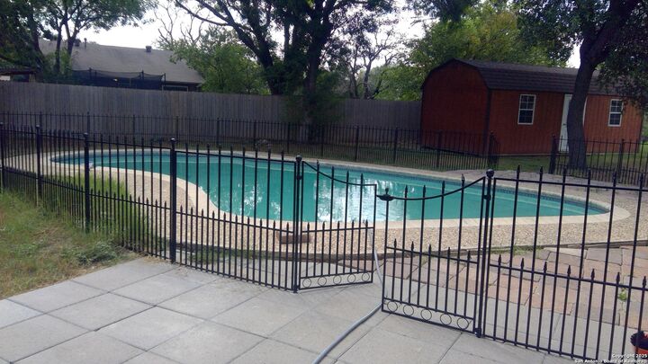 Property Photo: 16603 Boulder Ridge TX 78247