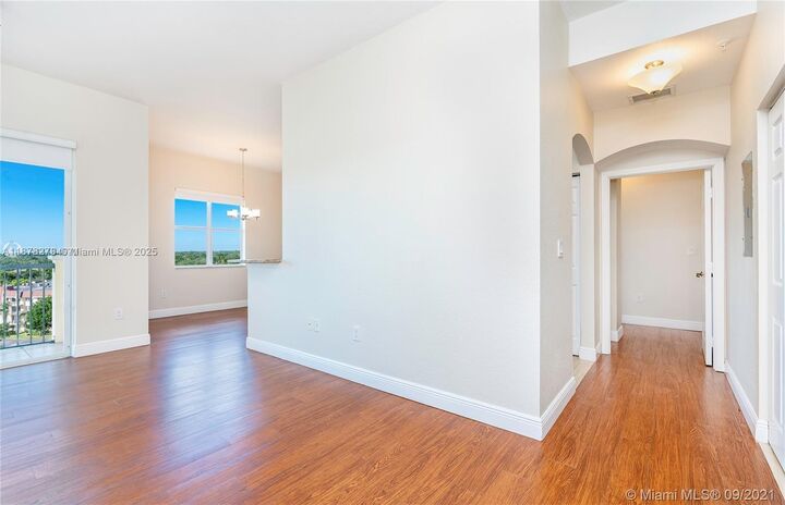 Property Photo:  9021 SW 94th St Ph07  FL 33176 