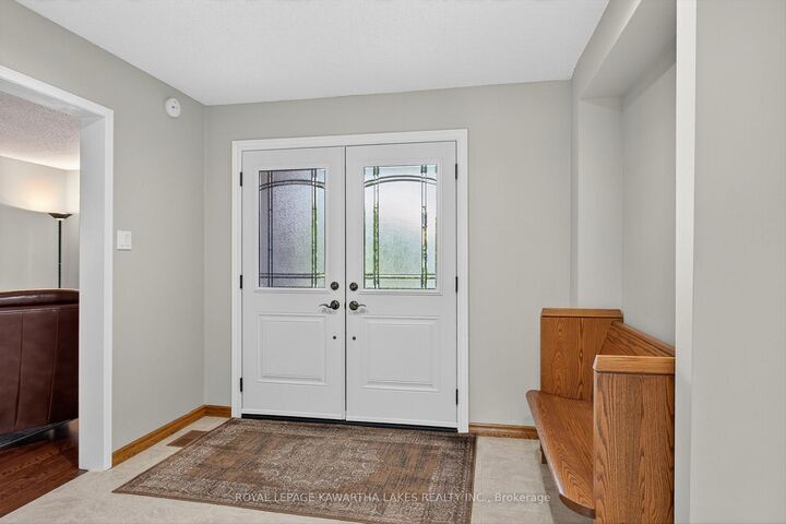 Property Photo:  29 Flavelle Crescent  ON K9V 6E3 