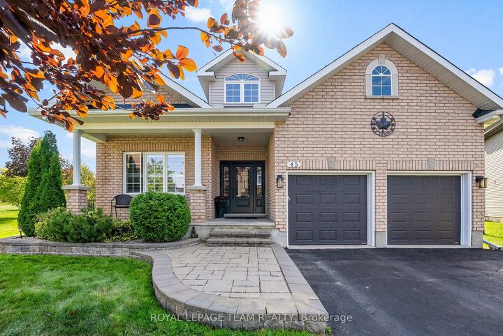 45 Edward Vince Evans Court  Arnprior ON K7S 0K5 photo