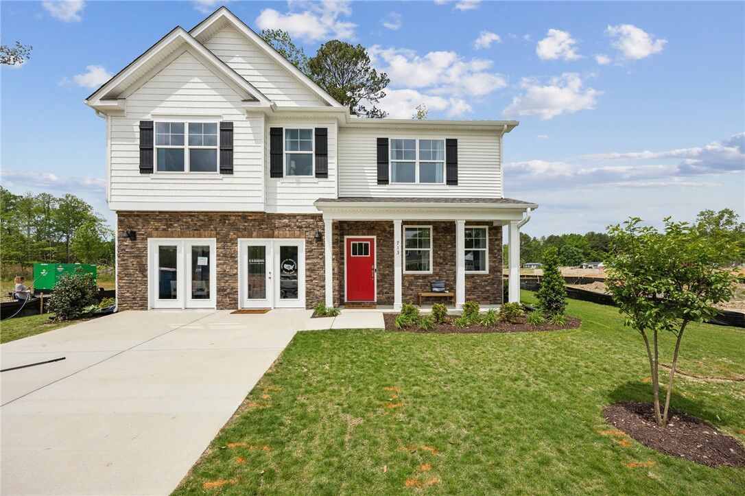 Property Photo:  206 Gallop Way  VA 23690 